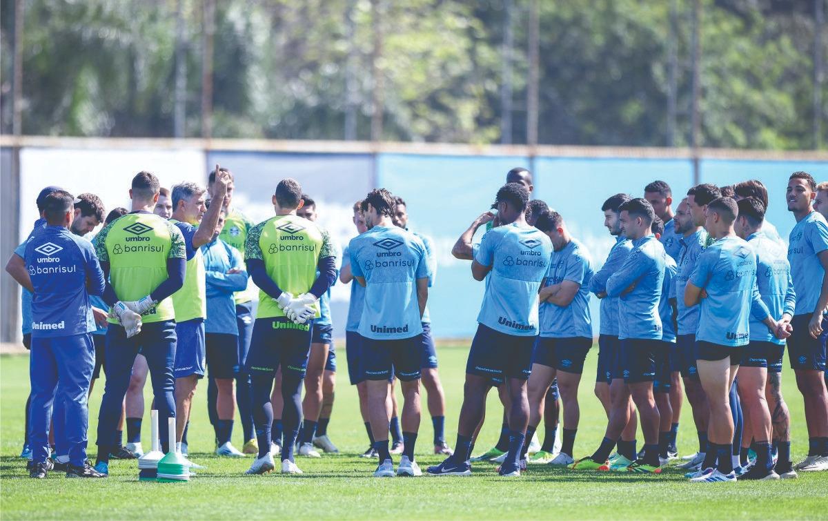 INICIA SEMANA DE TREINAMENTOS PARA GRÊMIO X FLAMENGO