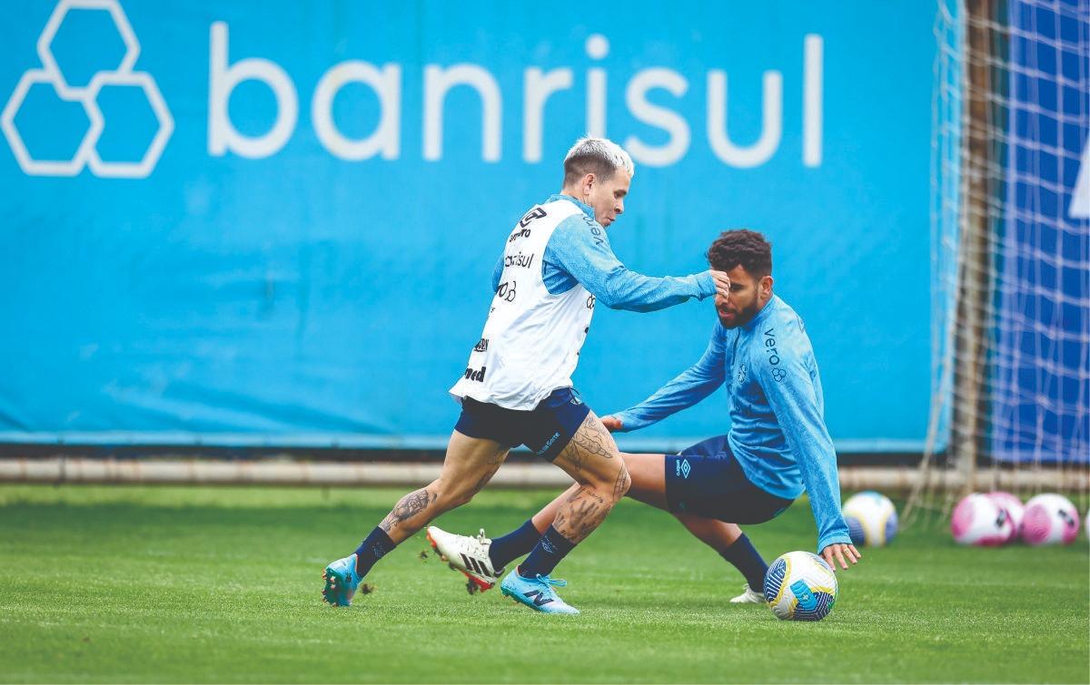 GRÊMIO FAZ PENÚLTIMO TREINO COM FOCO NO FORTALEZA, NA SEXTA